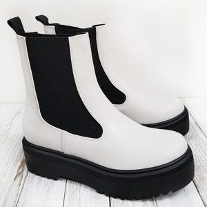 New!Off White Chelsea Combat Ankle Boots Booties 7.5 fit like 7